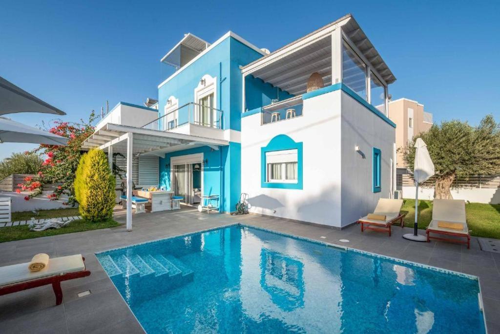 Seabreeze Villa - With Jacuzzi & Heated Pool Mastichari  Exterior photo